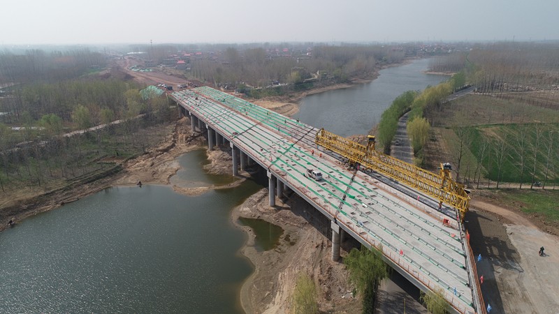 凝心聚力、繆力同心——G205山深線郯城繞城段項目全力沖刺年度目標