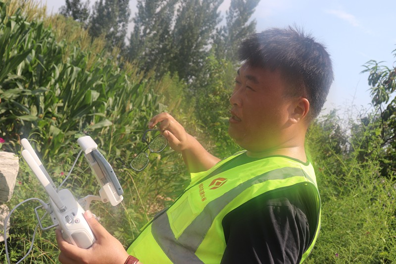 平凡的崗位  每一幀都是熱愛—— 記臨臨高速工程技術(shù)部“無人機”航拍員石志翔