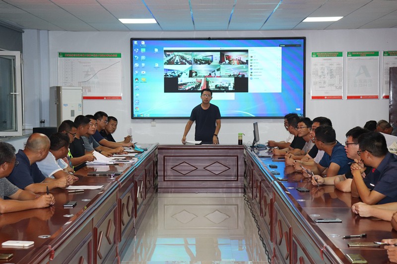 臨臨高速六標參加專業(yè)技術、安全管理人員業(yè)務知識考核