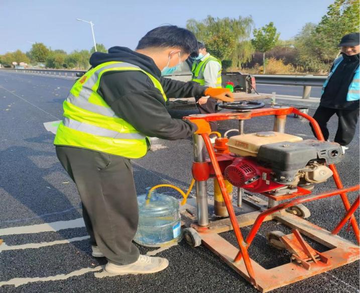 平凡中的堅(jiān)守，工程質(zhì)量的“守護(hù)者”