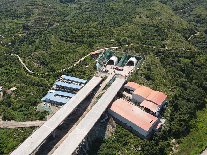 韓王崮隧道進口_副本 韓王崮隧道進口_副本