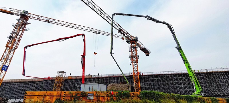 天涼了，多加件衣服