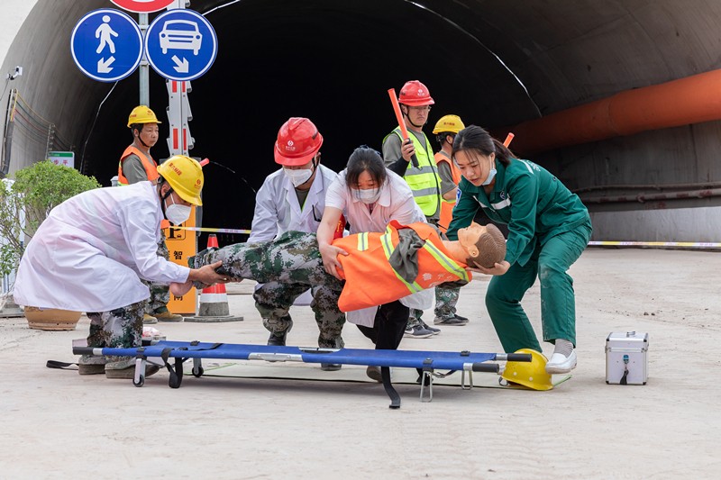 3、演練救援_副本