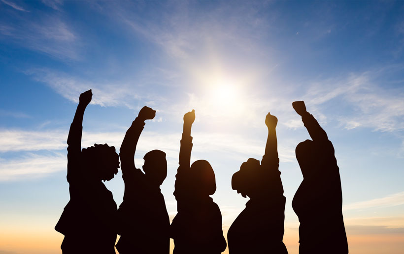 向著春天，奔赴希望