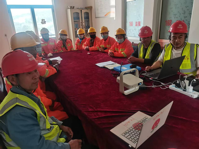 【一提三?！縎232張魯線博山區(qū)王家莊至沂源縣草埠段修復(fù)養(yǎng)護工程組織新員工安全培訓