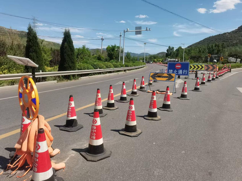 【一提三?！堪踩ぷ鳌懊Α倍弧懊ぁ薄猄321項目開展多形式安全生產月活動