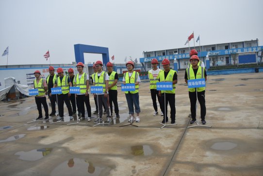 第二工程公司G2項(xiàng)目組織進(jìn)行應(yīng)急救援預(yù)案演練及安全生產(chǎn)咨詢?nèi)栈顒?dòng)