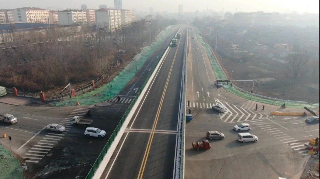 沂源縣第一座立交橋正式通車