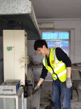 與魯中公路共同前進