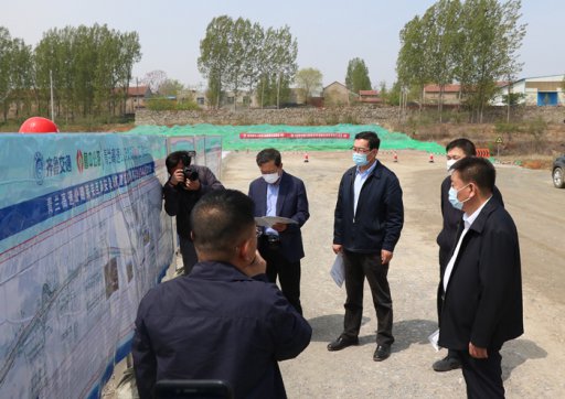 齊魯交通發(fā)展集團(tuán)黨委副書記、總經(jīng)理相立昌到青蘭項(xiàng)目部調(diào)研 